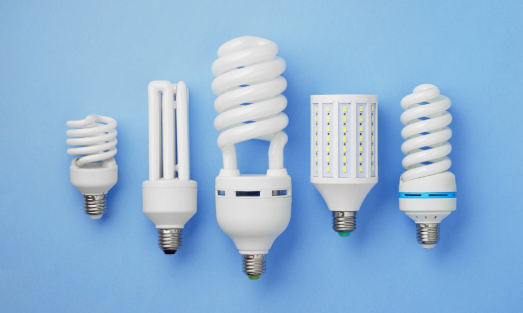 MIT’s new warm incandescent light bulb is nearly 3x more efficient than LEDs