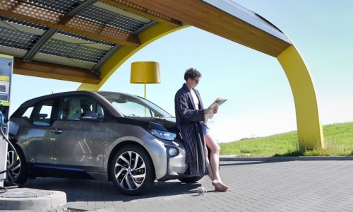 Fleet of solar-powered charging stations prepares The Netherlands for impending EV revolution