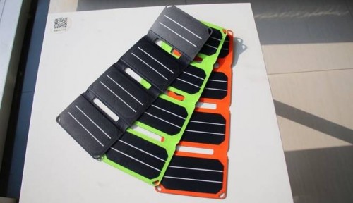 Folding waterproof solar charger packs a pocket-sized punch