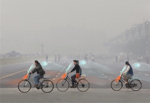 Daan Roosegaarde introduces smog-sucking, air-cleaning bikes