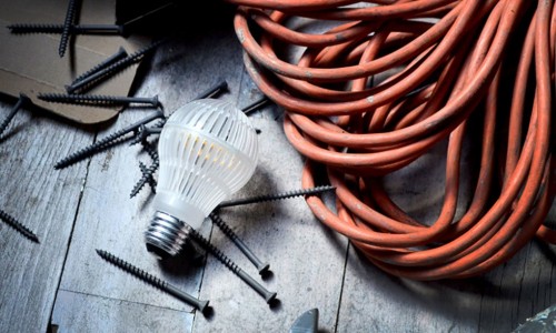 World’s first (nearly) unbreakable LED light bulb can be dropped off the side of a building and still work